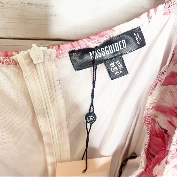 Missguided Pink Floral Puff Sleeve Romper Size 6 - Picture 4 of 8